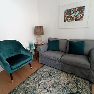 10 Maria - , Faro Portugal