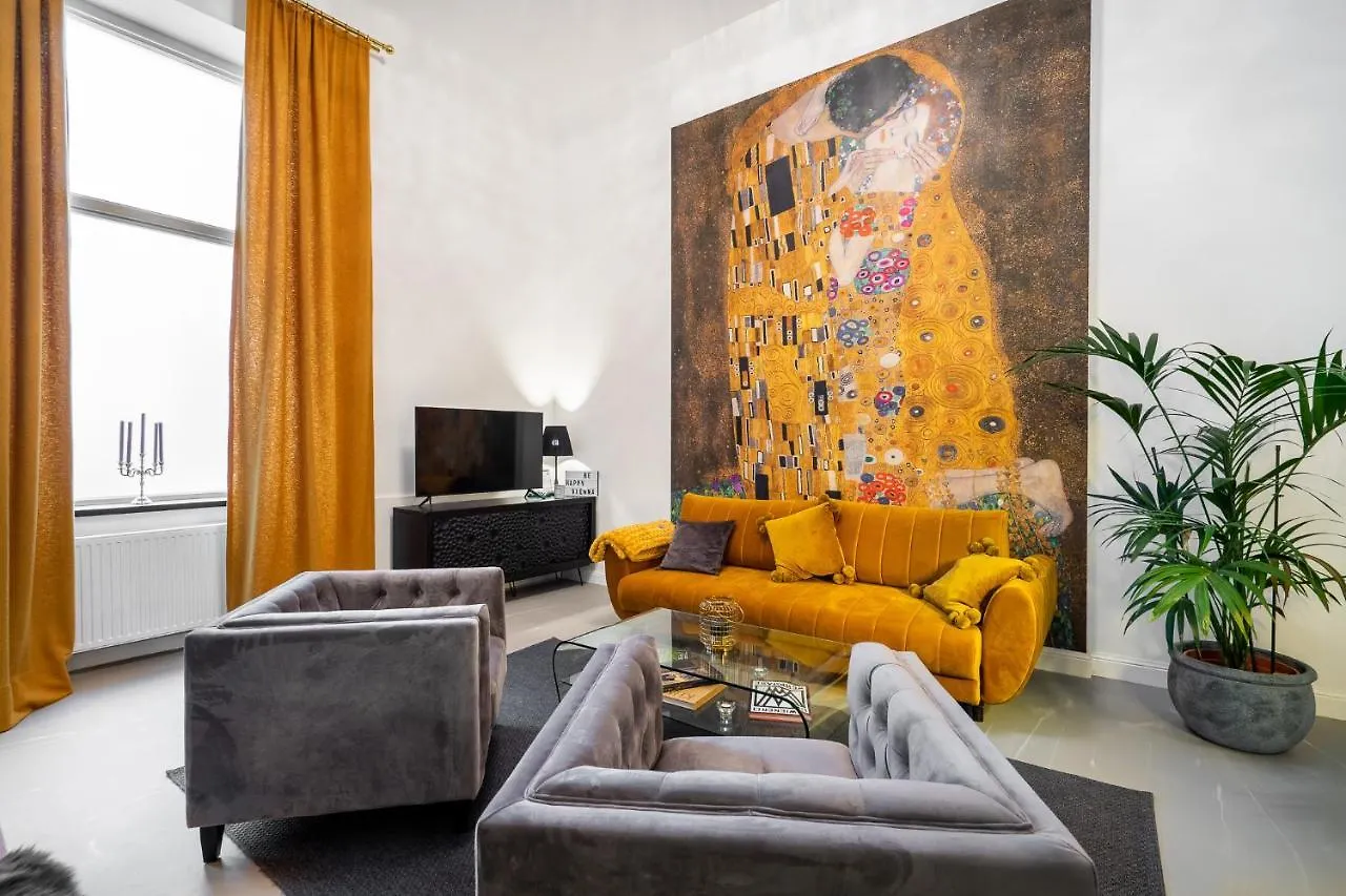 The Kiss - Luxurioeses City Loft Am Naschmarkt Vienna Apartment