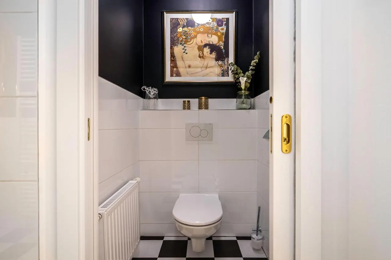 The Kiss - Luxurioeses City Loft Am Naschmarkt Vienna