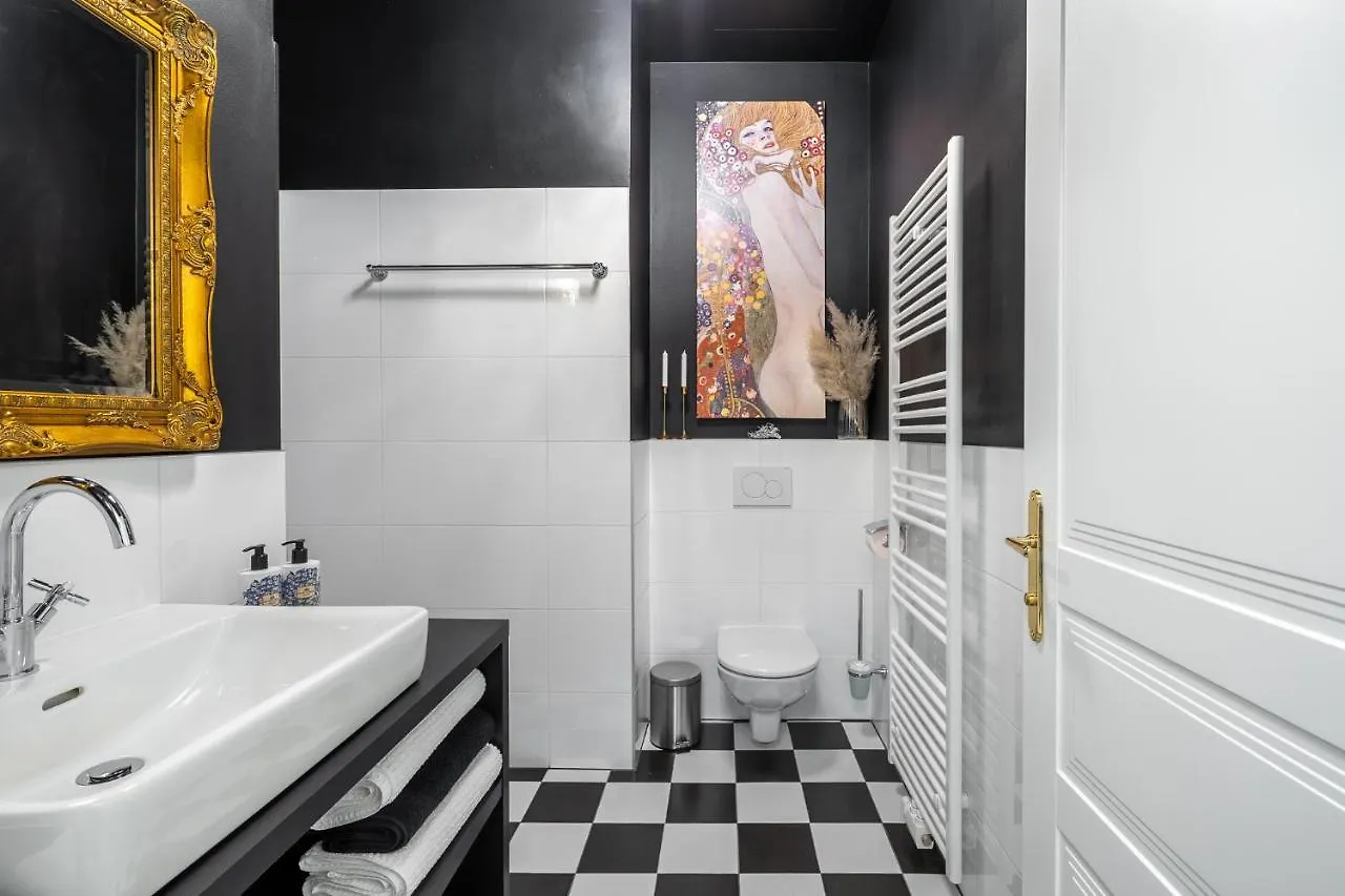 Apartment The Kiss - Luxurioeses City Loft Am Naschmarkt Vienna Austria